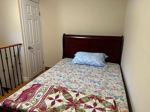 4208 New St, Burlington, ON - Indoor Photo Showing Bedroom