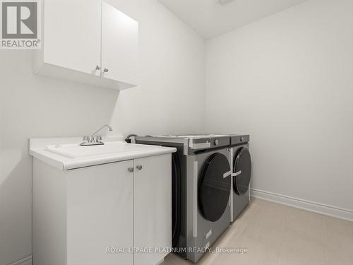 61 Pond View Gate, Hamilton (Waterdown), ON - Indoor Photo Showing Laundry Room