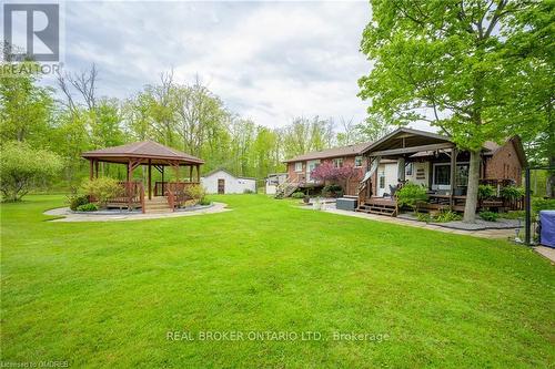 2859 Dominion Road, Fort Erie, ON - Outdoor With Backyard