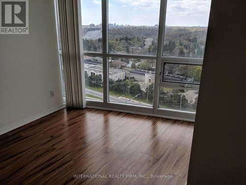 1906 - 30 Harrison Garden Boulevard, Toronto (Willowdale East), ON - Indoor Photo Showing Other Room