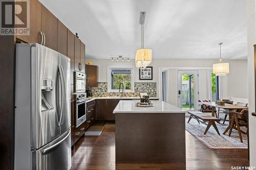 522 Blackthorn Crescent, Saskatoon, SK - Indoor Photo Showing Kitchen With Upgraded Kitchen