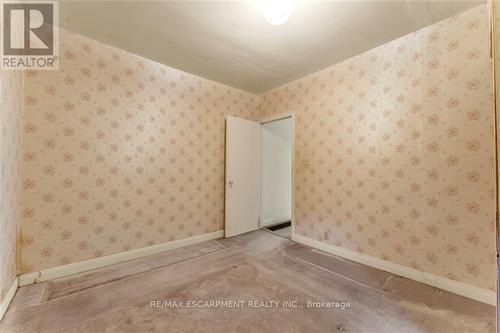 98 East 37Th Street, Hamilton, ON - Indoor Photo Showing Other Room