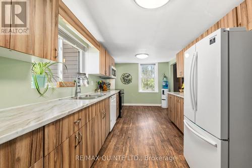 2 Baitley Road, Prince Edward County, ON - Indoor Photo Showing Kitchen With Double Sink