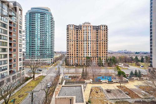 721 - 500 Doris Avenue, Toronto (Willowdale East), ON - Outdoor With Facade