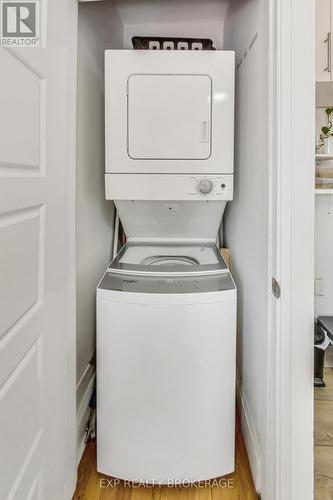 250 Gilbert Avenue, Toronto (Caledonia-Fairbank), ON - Indoor Photo Showing Laundry Room