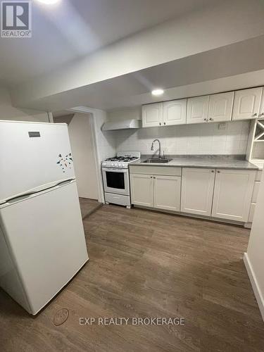 250 Gilbert Avenue, Toronto (Caledonia-Fairbank), ON - Indoor Photo Showing Kitchen