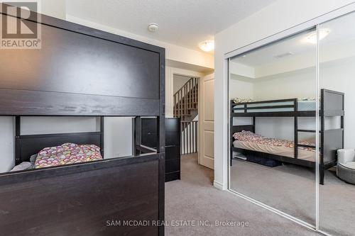 10 - 2212 Bromsgrove Road, Mississauga (Clarkson), ON - Indoor Photo Showing Bedroom