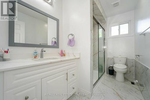43 Horsham Street, Brampton, ON - Indoor Photo Showing Bathroom