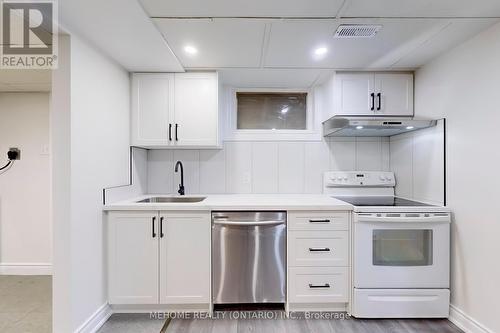 68 Amos Avenue, Waterloo, ON - Indoor Photo Showing Kitchen