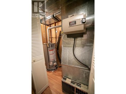 1205 Fox Tree Road, Creston, BC - Indoor Photo Showing Basement