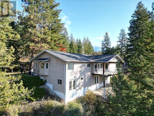 1205 Fox Tree Road, Creston, BC - Outdoor