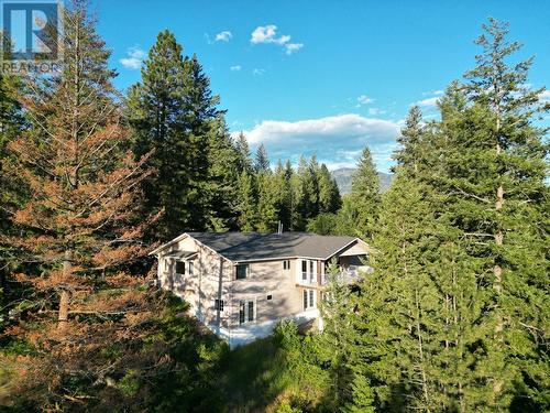 1205 Fox Tree Road, Creston, BC - Outdoor