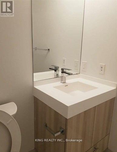 4804 - 251 Jarvis Street, Toronto, ON - Indoor Photo Showing Bathroom