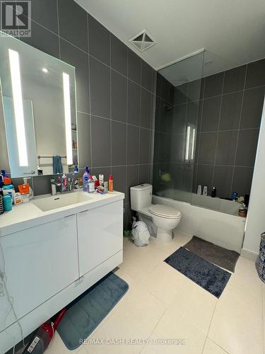 3617 - 585 Bloor Street E, Toronto, ON - Indoor Photo Showing Bathroom