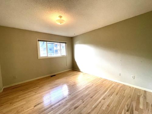 1015 Carbonate Street, Nelson, BC - Indoor Photo Showing Other Room