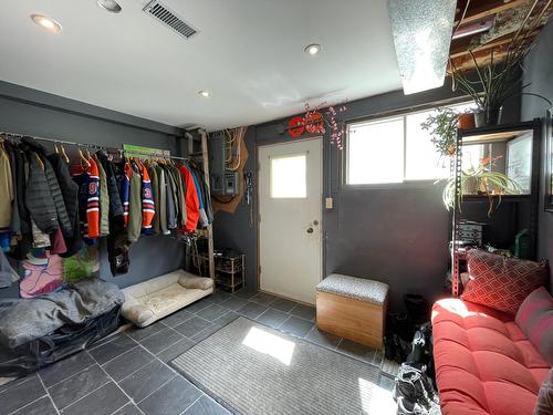 1015 Carbonate Street, Nelson, BC - Indoor Photo Showing Other Room