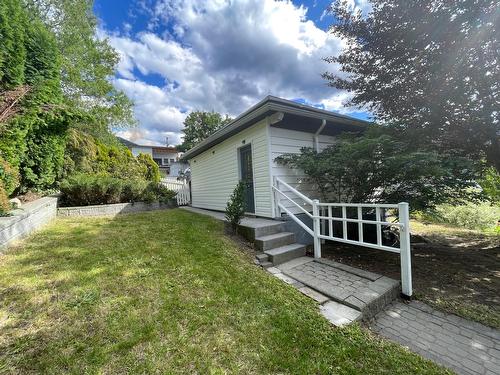 1015 Carbonate Street, Nelson, BC - Outdoor