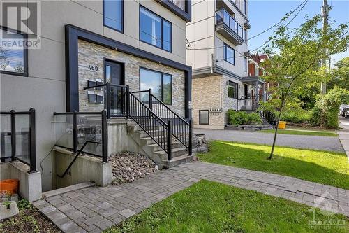 460 Nelson Street, Ottawa, ON - Outdoor