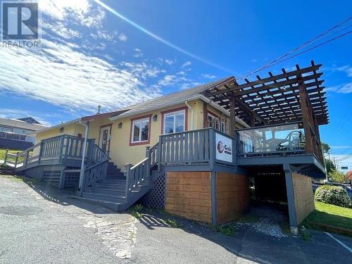 4680 Marine Ave, Powell River, BC 