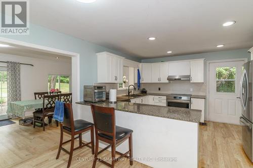 1070 Tally-Ho Winter Park Road, Lake Of Bays, ON - Indoor Photo Showing Kitchen