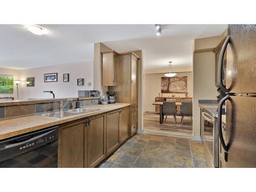 405 - 4874 Stanley Street, Radium Hot Springs, BC - Indoor Photo Showing Kitchen With Double Sink