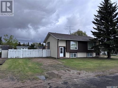 4 Clayton Street, Quill Lake, SK - Outdoor