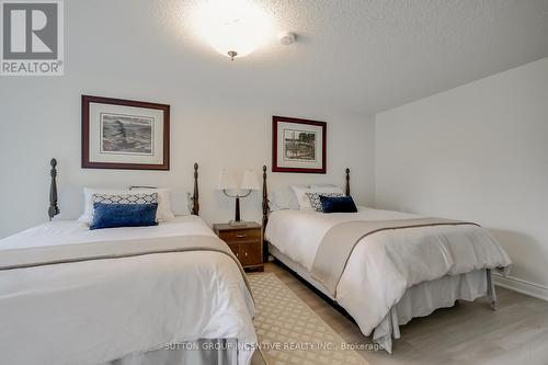 105 - 32 Deerhurst Greens Drive, Huntsville, ON - Indoor Photo Showing Bedroom