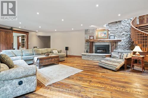 457 St. Johns Sideroad, Aurora, ON - Indoor Photo Showing Living Room With Fireplace