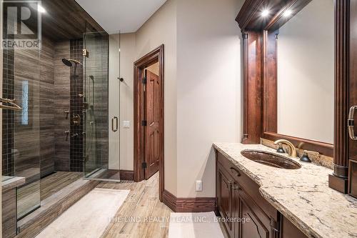 457 St. Johns Side Road, Aurora (Hills Of St Andrew), ON - Indoor Photo Showing Bathroom