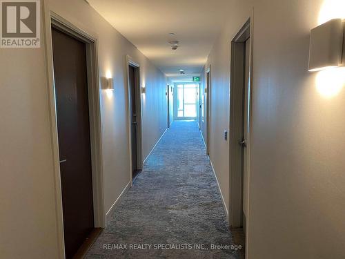 1007 - 2560 Eglinton Avenue, Mississauga, ON - Indoor Photo Showing Other Room