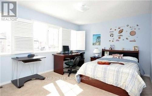 3581 Jorie Crescent, Mississauga, ON - Indoor Photo Showing Bedroom