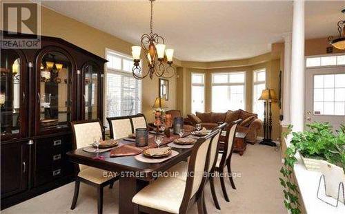 3581 Jorie Crescent, Mississauga, ON - Indoor Photo Showing Dining Room