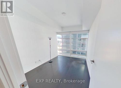 4910 - 15 Grenville Street, Toronto, ON - Indoor Photo Showing Other Room