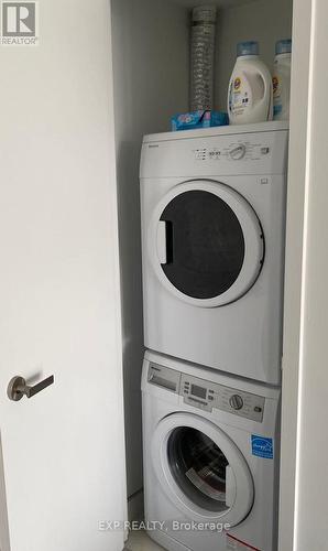 4910 - 15 Grenville Street, Toronto, ON - Indoor Photo Showing Laundry Room