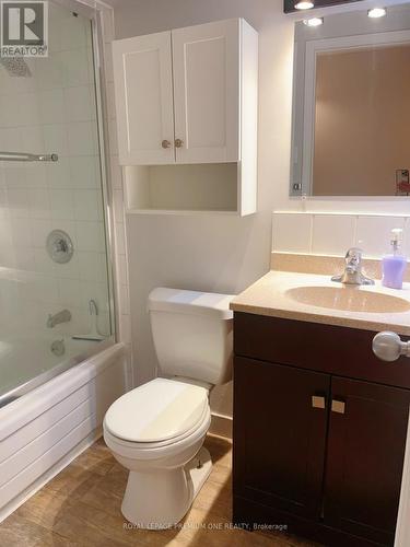 297 Vaughan Road, Toronto, ON - Indoor Photo Showing Bathroom