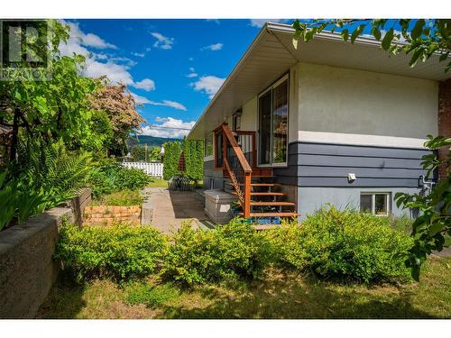 1402 Tulip  Street, Trail, BC - Outdoor