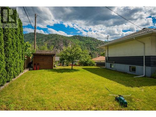 1402 Tulip  Street, Trail, BC - Outdoor