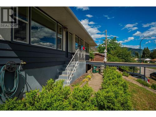 1402 Tulip  Street, Trail, BC - Outdoor