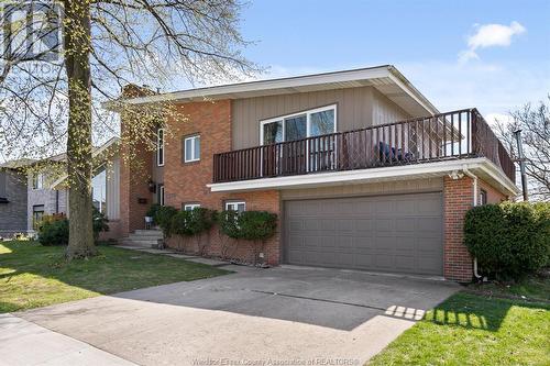 2405 Roxborough, Windsor, ON - Outdoor With Balcony