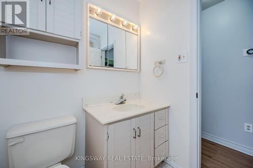 164 East 23Rd Street, Hamilton (Eastmount), ON - Indoor Photo Showing Bathroom