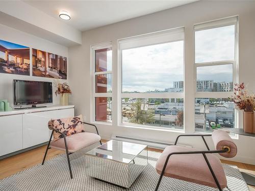 611-629 Speed Ave, Victoria, BC - Indoor