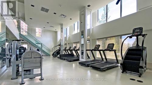 1810 - 75 Oneida Crescent, Richmond Hill, ON - Indoor Photo Showing Gym Room
