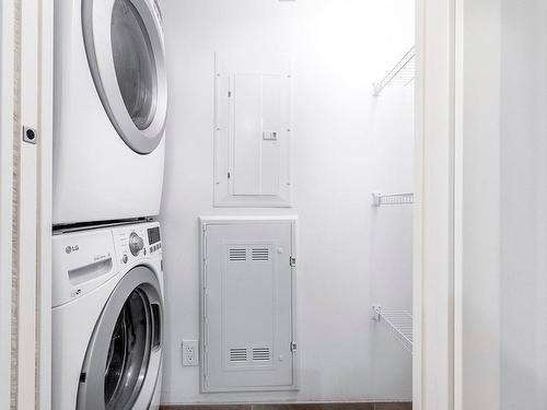 Laundry room - 2407-1211 Rue Drummond, Montréal (Ville-Marie), QC - Indoor Photo Showing Laundry Room