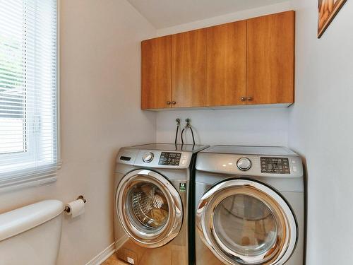 Powder room - 990 Rue Palardy, Laval (Auteuil), QC - Indoor Photo Showing Laundry Room