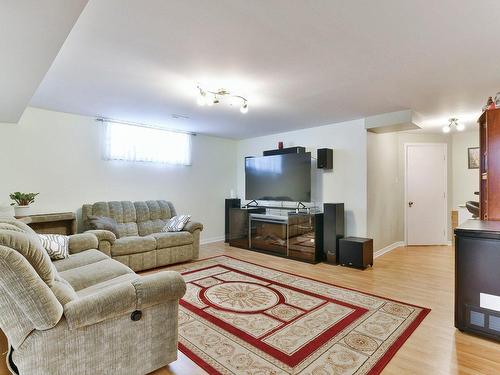 Basement - 990 Rue Palardy, Laval (Auteuil), QC - Indoor Photo Showing Living Room