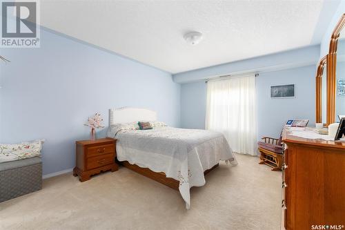 104 65 Hochelaga Street W, Moose Jaw, SK - Indoor Photo Showing Bedroom