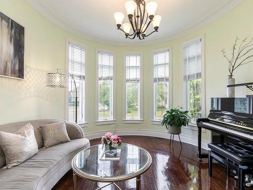 Family room - 3920 Rue Leningrad, Brossard, QC - Indoor Photo Showing Living Room