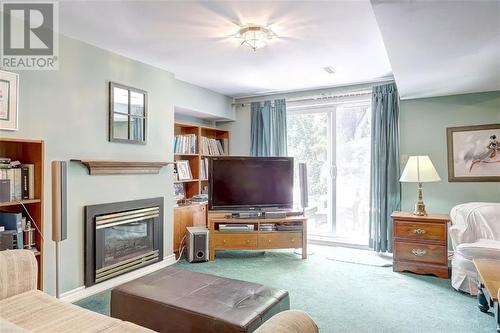 32 Country Club Place, Brockville, ON - Indoor With Fireplace