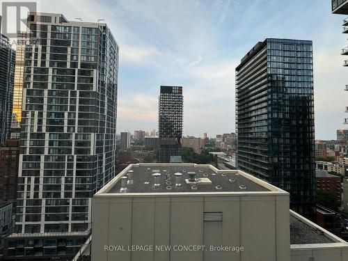 1911 - 68 Shuter Street, Toronto (Church-Yonge Corridor), ON - Outdoor With Facade