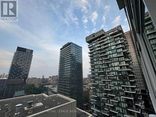 1911 - 68 Shuter Street, Toronto (Church-Yonge Corridor), ON - Outdoor With Facade